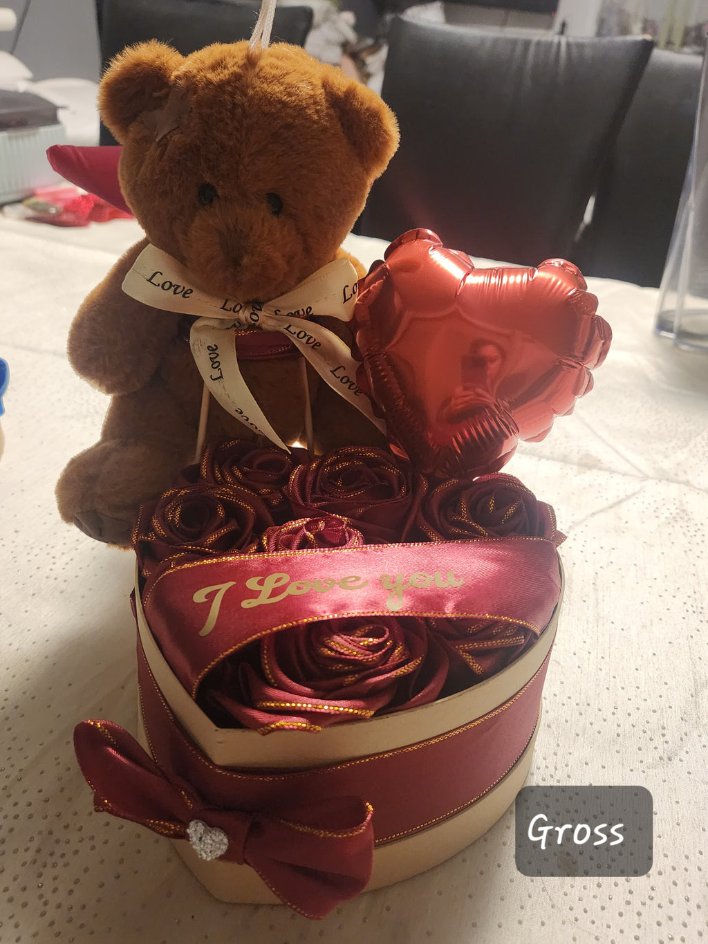 Teddy mit ewige Rosen