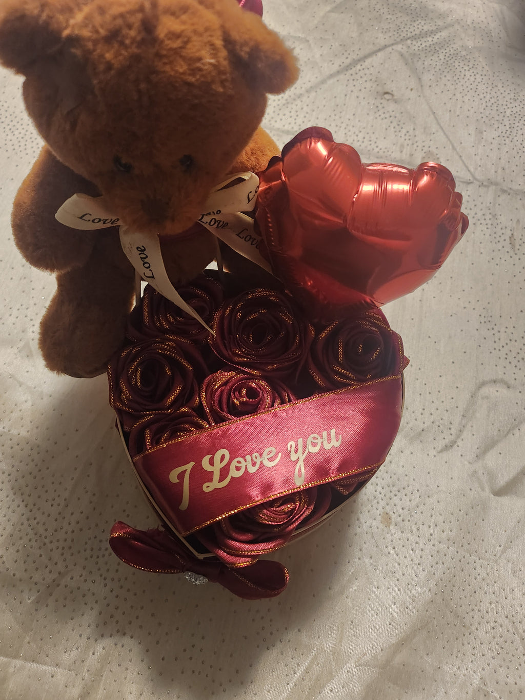 Teddy mit ewige Rosen