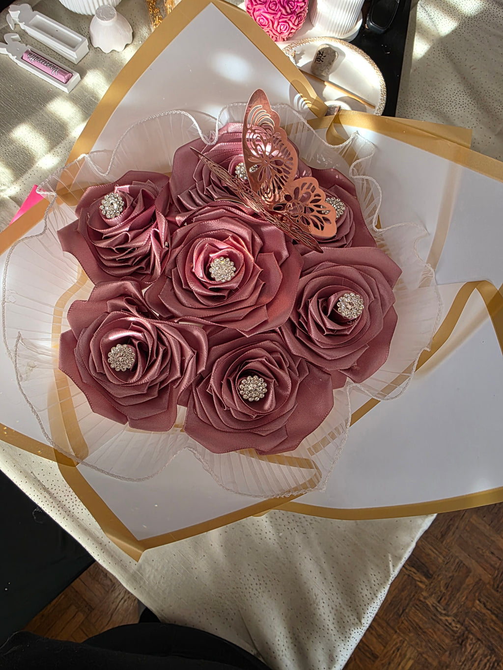 Rosenstrauss mit 7 Rosen