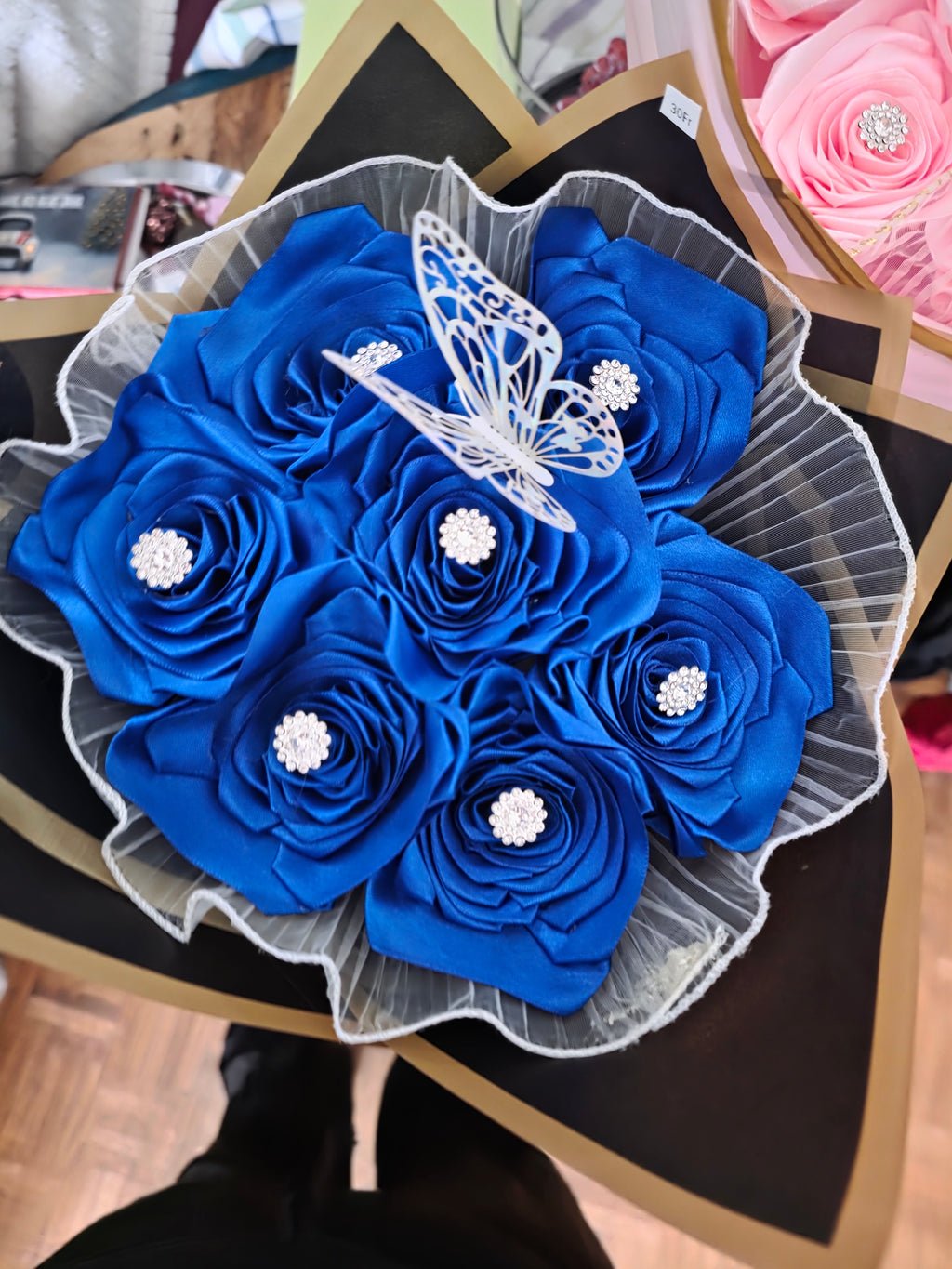 Rosenstrauss mit 7 Rosen